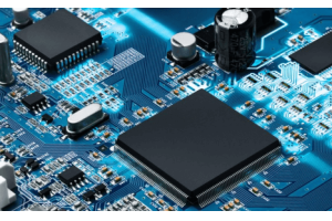 Microprocessor (MPU) or Microcontroller (MCU)