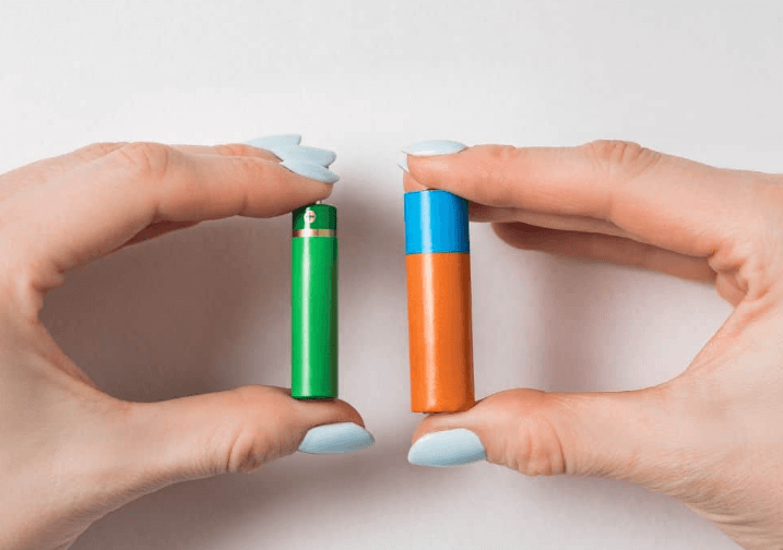 Are AA and AAA batteries interchangeable?