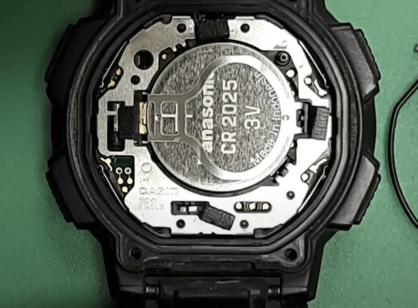 CR2025 Embedded in the Watch